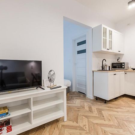 Ferienwohnung Apartament Na Plantach Lesko Exterior foto