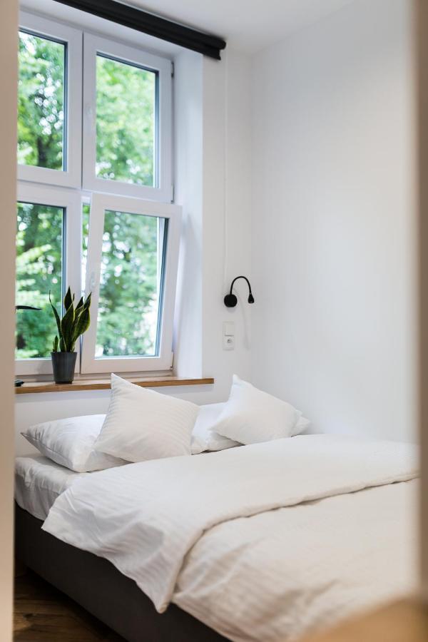 Ferienwohnung Apartament Na Plantach Lesko Exterior foto